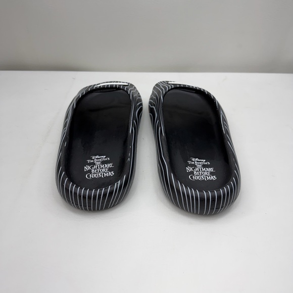 The night before Christmas sandals